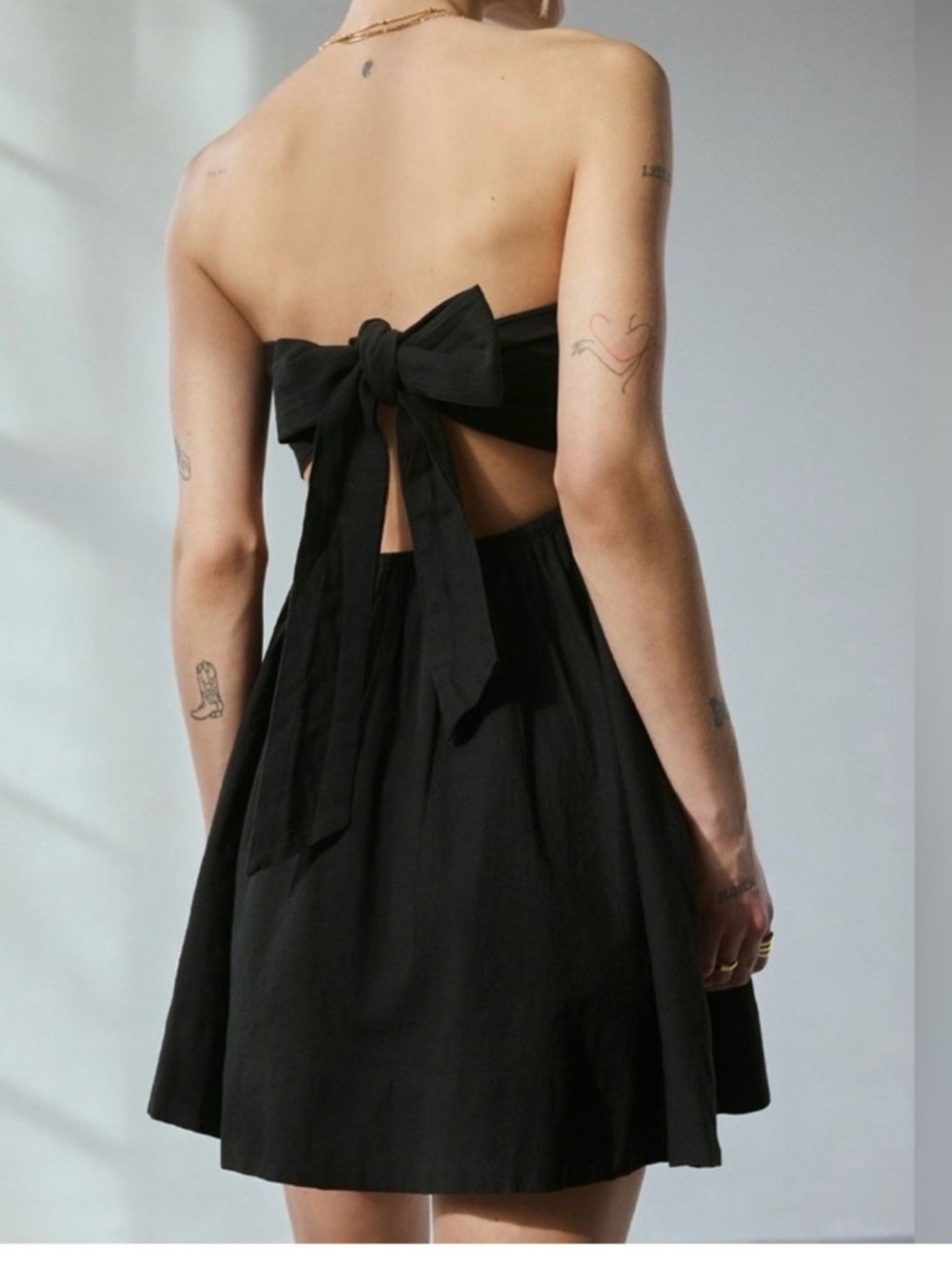 New BDG Juliana Smock Strapless Mini Dress
